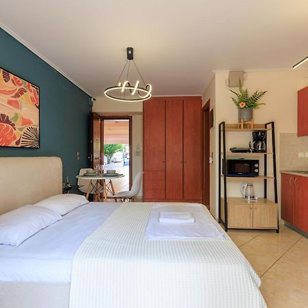 Aiolos Glyfada Super Lux Mini Apartment 아테네 외부 사진
